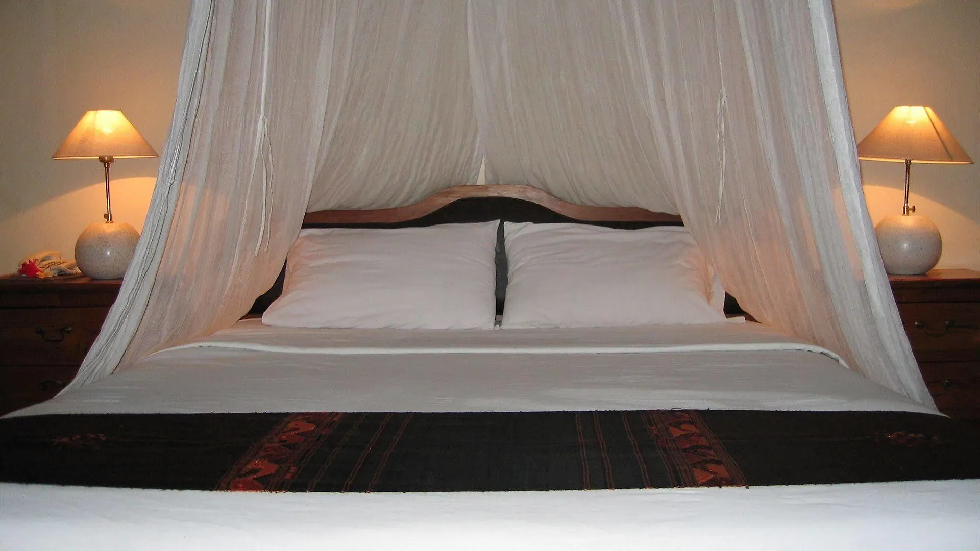 Putu Bali Villa & Spa Seminyak   Seminyak (Bali)