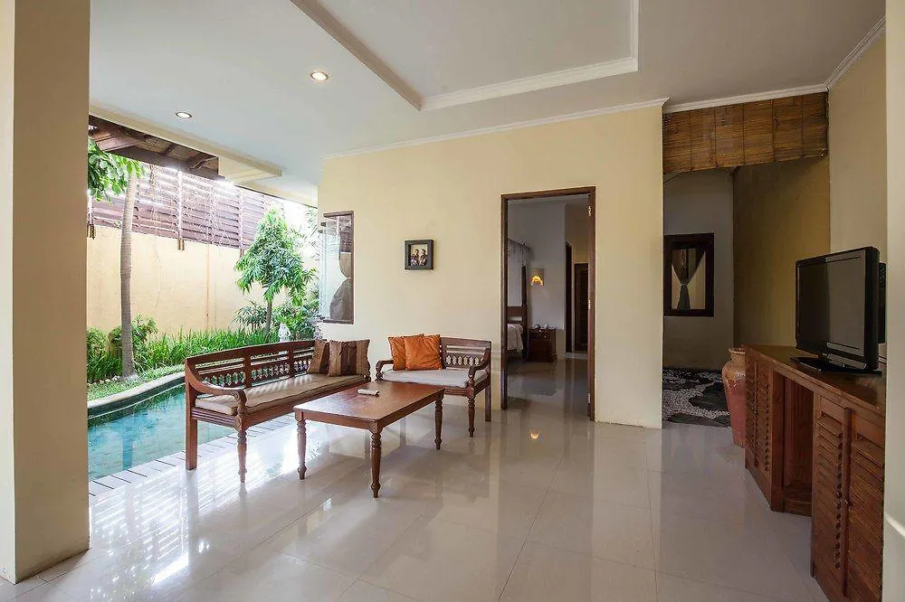 Putu Bali Villa & Spa Семиньяк