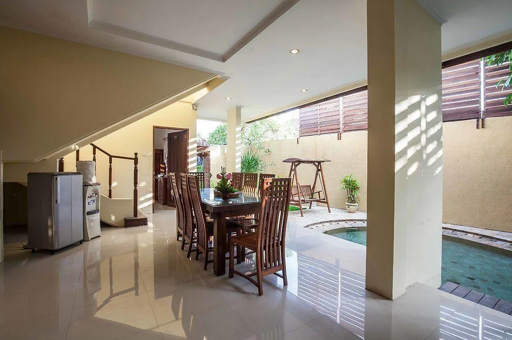 Putu Bali Villa & Spa Семиньяк 0*,