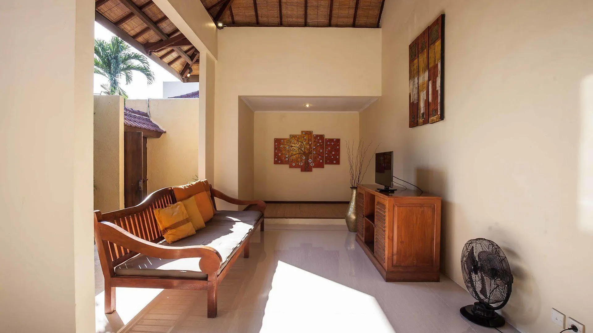 Putu Bali Villa & Spa Семиньяк